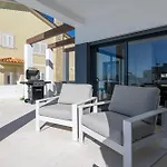 Silver Coast Villa-casa De Luxo Com Piscina E Vista Mar Villa