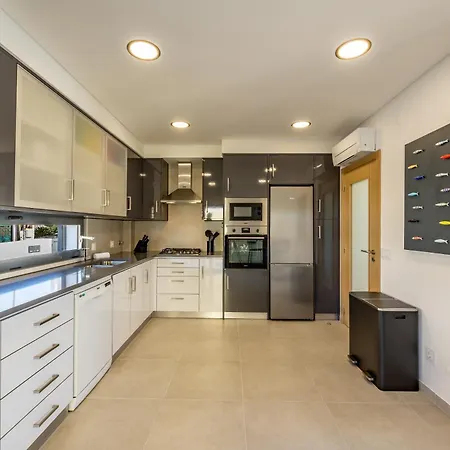 Silver Coast Villa-casa De Luxo Com Piscina E Vista Mar וילה *
